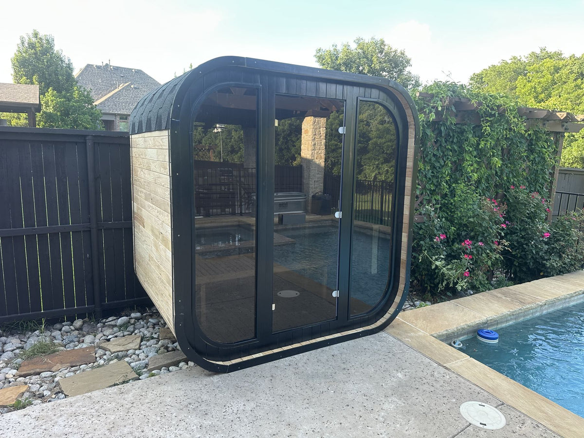 Medium Outdoor Finnish Sauna